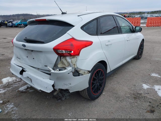 2017 FORD FOCUS 1FADP3K29HL346108 Photo 3