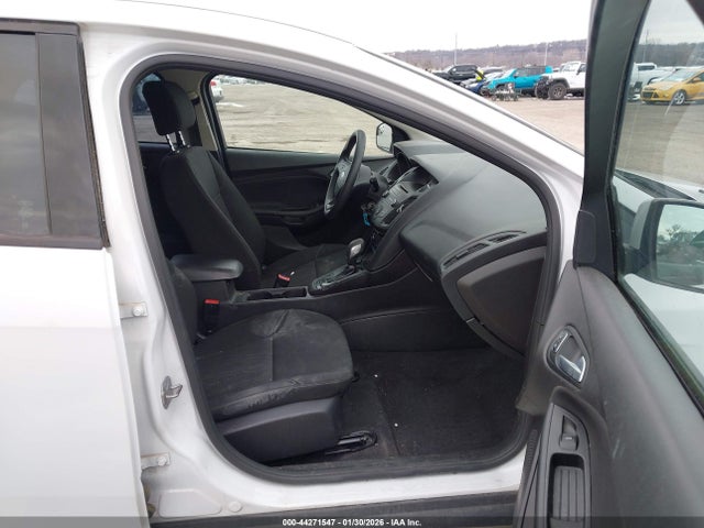 2017 FORD FOCUS 1FADP3K29HL346108 Photo 4