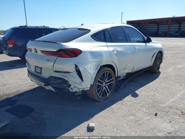5UX33EX01R9U30683 BMW X6 Xdrive40i