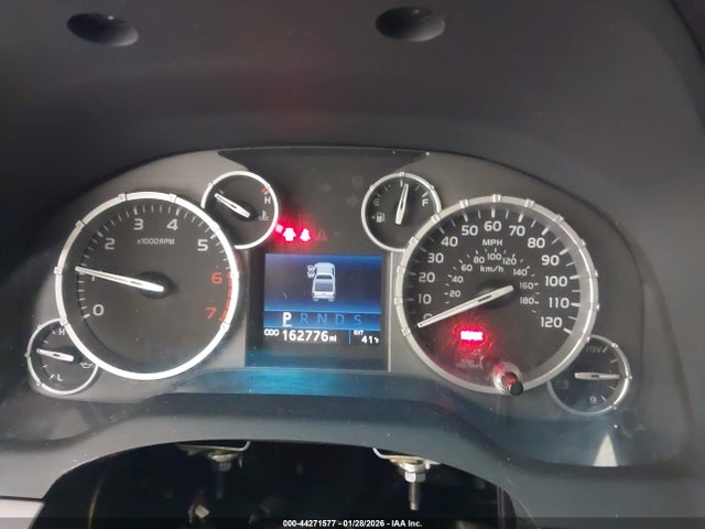 5TFDY5F18GX496240 Toyota Tundra Sr5 5.7l V8