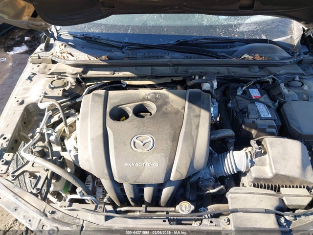 2020 Mazda Mazda3 Premium Package მანქანა იყიდება აუქციონზე, vin: 3MZBPAEM8LM126627, აუქციონის ნომერი: 44271595