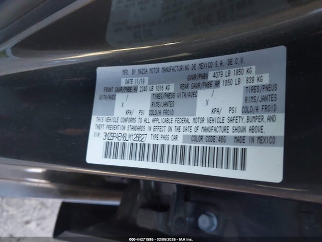 2020 Mazda Mazda3 Premium Package მანქანა იყიდება აუქციონზე, vin: 3MZBPAEM8LM126627, აუქციონის ნომერი: 44271595