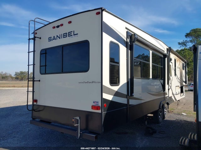5ZT3SN4B1NG704351 Forest River Prime Time