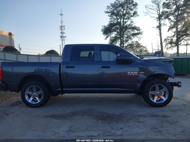 44271622 :رقم المزاد ، 1C6RR6KT4HS520426 vin ، 2017 Ram 1500 Express  4x2 5'7 Box مزاد بيع