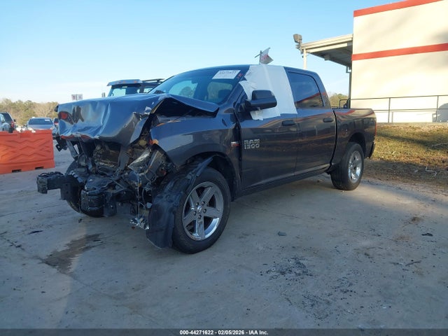 44271622 :رقم المزاد ، 1C6RR6KT4HS520426 vin ، 2017 Ram 1500 Express  4x2 5'7 Box مزاد بيع