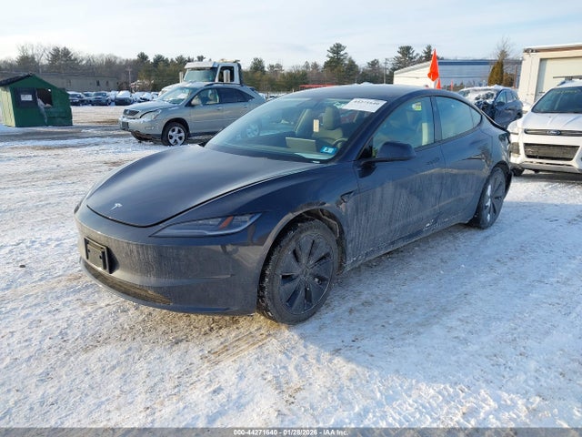 2025 TESLA MODEL 3 5YJ3E1EA3SF023816 Photo 1