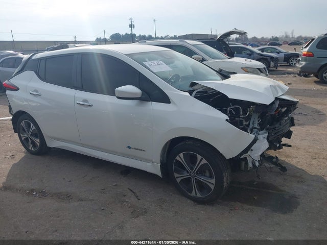 1N4BZ1CP3KC319266 Nissan Leaf Sv Plus