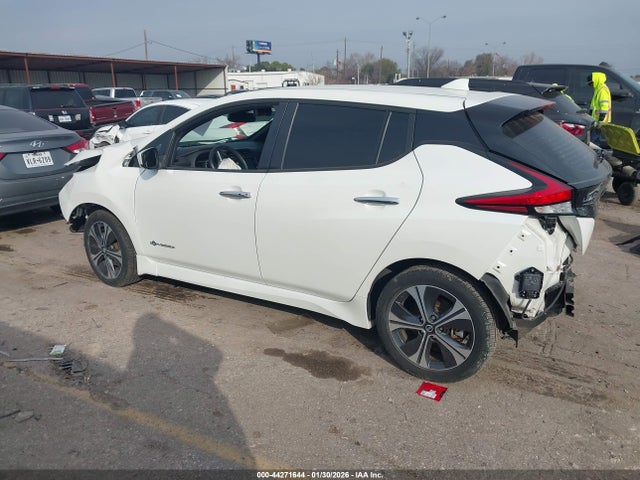 1N4BZ1CP3KC319266 Nissan Leaf Sv Plus