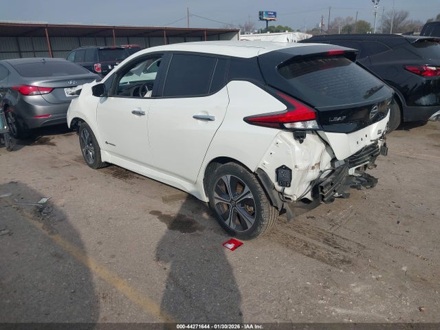 2019 NISSAN LEAF 1N4BZ1CP3KC319266 Photo 2