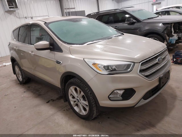 1FMCU9GD5HUC87981 Ford ESCAPE SE