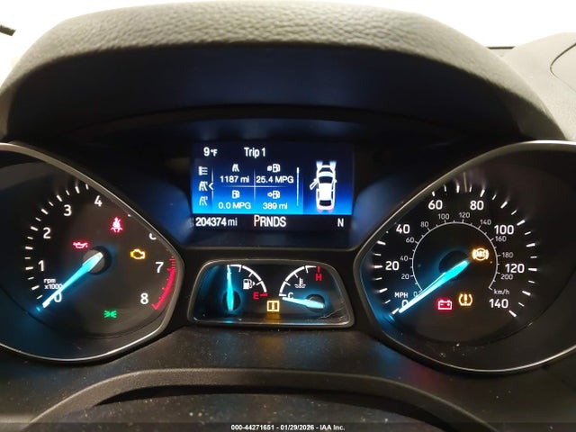 1FMCU9GD5HUC87981 Ford ESCAPE SE