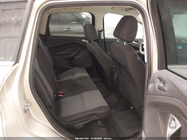 1FMCU9GD5HUC87981 Ford ESCAPE SE