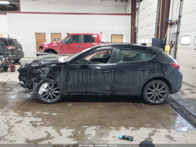 Aukcja sprzedaży 2018 Mazda Mazda3 Grand Touring, vin: 3MZBN1M30JM189202, numer aukcji: 44271654