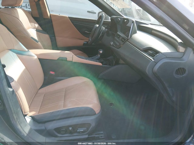 Продаж на аукціоні авто 2022 Lexus Es 350 Ultra Luxury, vin: 58AFZ1B1XNU127208, номер лоту: 44271663