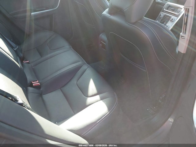 2017 VOLVO S60 YV126MFL6H2439763 Photo 7