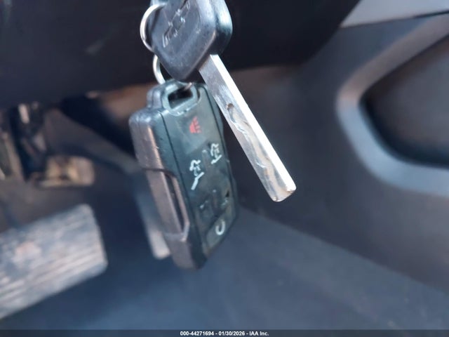 Продаж на аукціоні авто 2019 Chevrolet Suburban Lt, vin: 1GNSKHKC1KR163092, номер лоту: 44271694