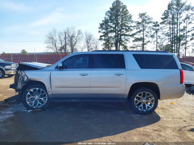 Продаж на аукціоні авто 2019 Chevrolet Suburban Lt, vin: 1GNSKHKC1KR163092, номер лоту: 44271694