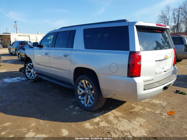 Продаж на аукціоні авто 2019 Chevrolet Suburban Lt, vin: 1GNSKHKC1KR163092, номер лоту: 44271694