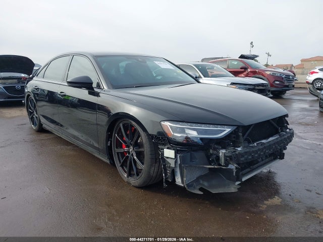 2023 AUDI S8 WAULSAF83PN011563