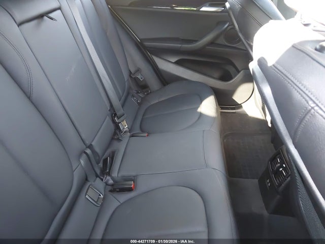 2019 BMW X2 WBXYJ5C50KEF83024 Photo 7