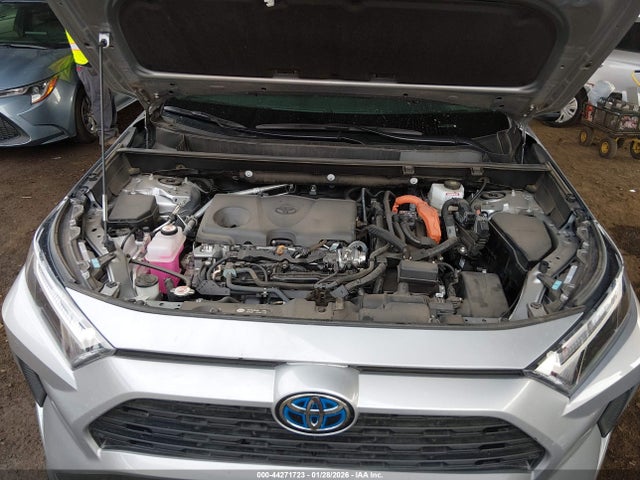 2T3LWRFV1RW238242 Toyota Rav4 Hybrid Le