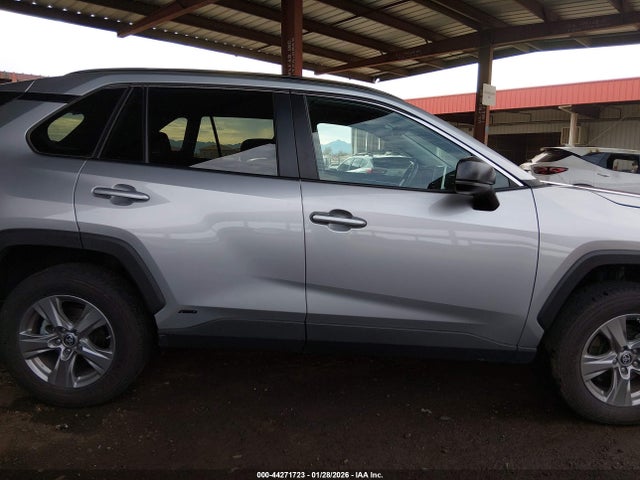 2T3LWRFV1RW238242 Toyota Rav4 Hybrid Le