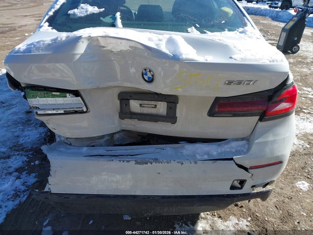 2022 BMW 530 WBA53BH09NWX80529 Photo 5