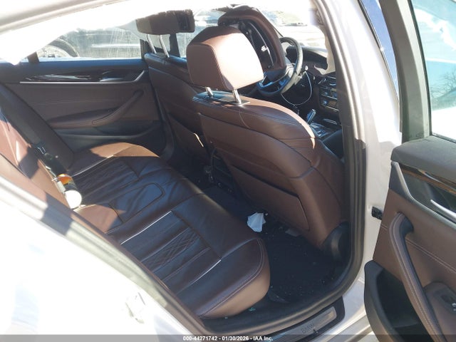 2022 BMW 530 WBA53BH09NWX80529 Photo 7