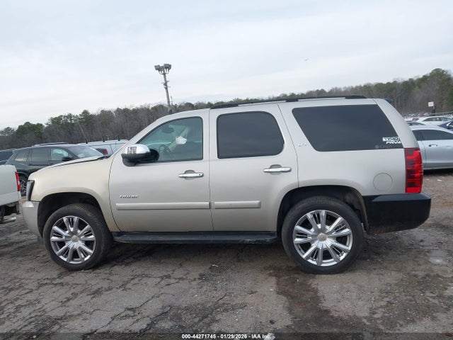 44271745 :رقم المزاد ، 1GNFC13087R146873 vin ، 2007 Chevrolet Tahoe Ltz مزاد بيع