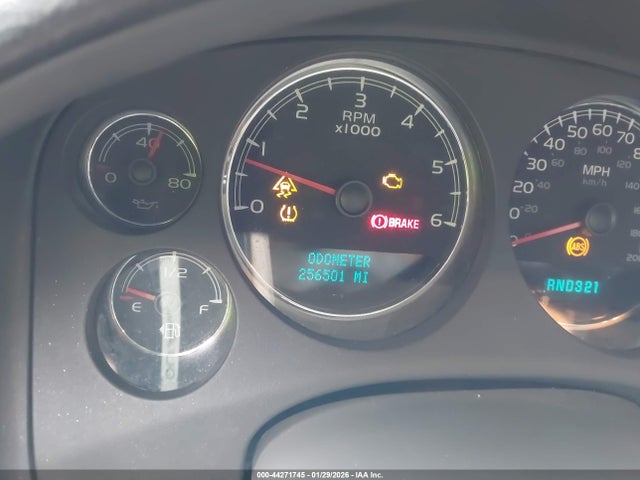 44271745 :رقم المزاد ، 1GNFC13087R146873 vin ، 2007 Chevrolet Tahoe Ltz مزاد بيع