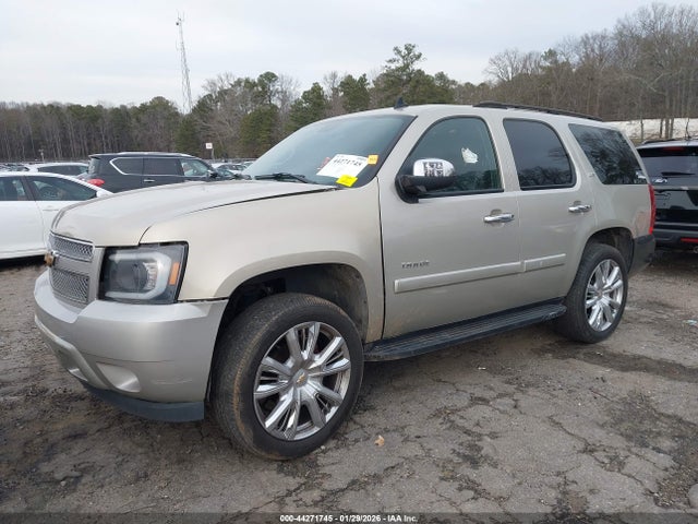 44271745 :رقم المزاد ، 1GNFC13087R146873 vin ، 2007 Chevrolet Tahoe Ltz مزاد بيع