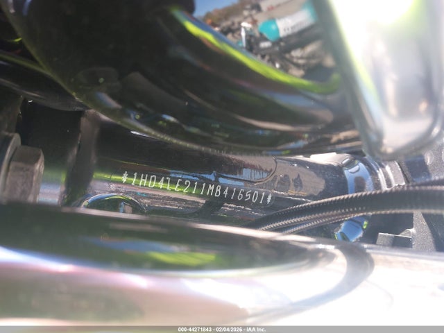 2021 HARLEY-DAVIDSON XL883 1HD4LE211MB416501 Photo 9