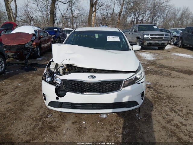 Aukcja sprzedaży 2017 Kia Forte Lx, vin: 3KPFK4A71HE078927, numer aukcji: 44271900