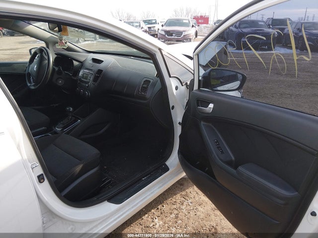 Aukcja sprzedaży 2017 Kia Forte Lx, vin: 3KPFK4A71HE078927, numer aukcji: 44271900