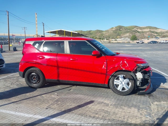 KNDJ23AU0L7010119 KIA SOUL LX
