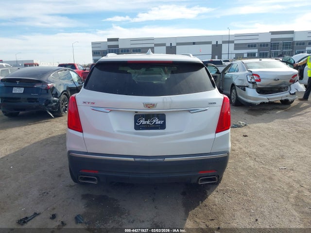 2017 Cadillac Xt5 Standard მანქანა იყიდება აუქციონზე, vin: 1GYKNARS6HZ204730, აუქციონის ნომერი: 44271927
