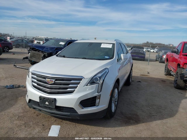 2017 CADILLAC XT5 1GYKNARS6HZ204730 Photo 1