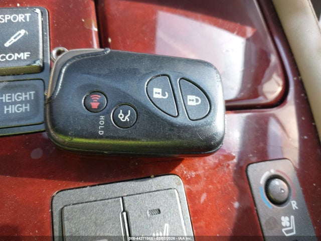 44271968 :رقم المزاد ، JTHGL46F175018799 vin ، 2007 Lexus Ls 460 L مزاد بيع