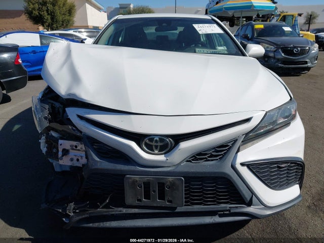 4T1G11AK7MU419412 Toyota CAMRY SE