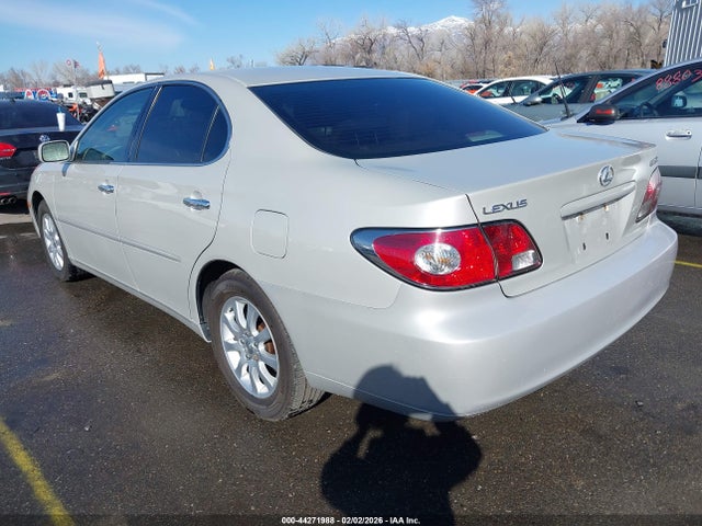 2002 LEXUS ES 300 JTHBF30G325020060 Photo 2
