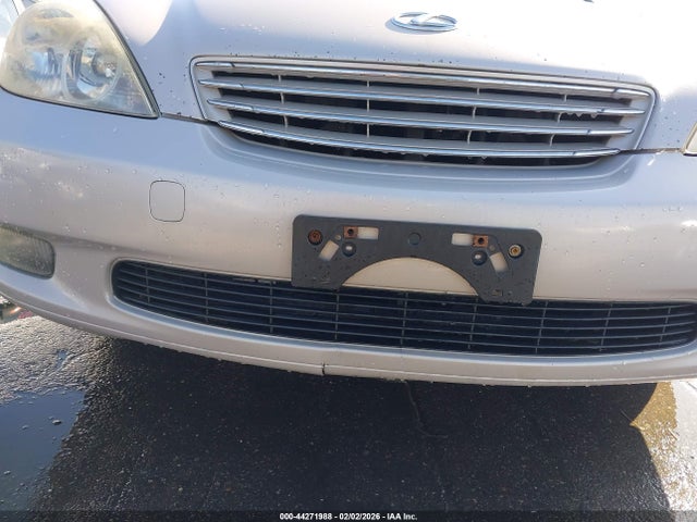 2002 LEXUS ES 300 JTHBF30G325020060 Photo 5