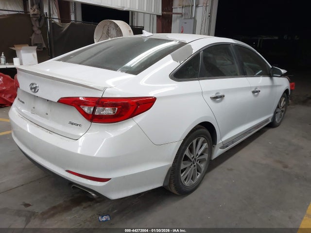 Hyundai Sonata Sport 2016 5NPE34AF2GH398459 Image 4