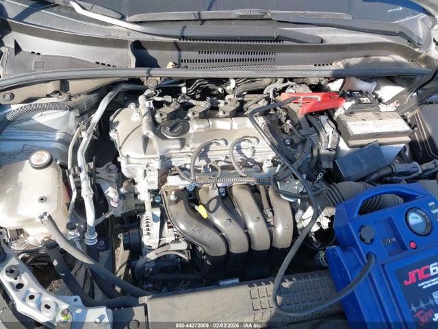 JTDEPMAE3N3025600 Toyota COROLLA LE