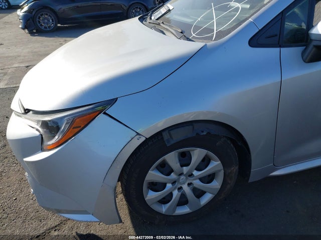 JTDEPMAE3N3025600 Toyota COROLLA LE