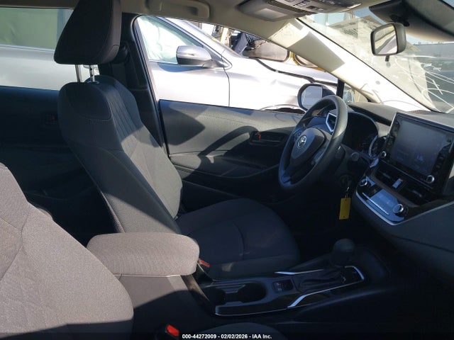 JTDEPMAE3N3025600 Toyota COROLLA LE