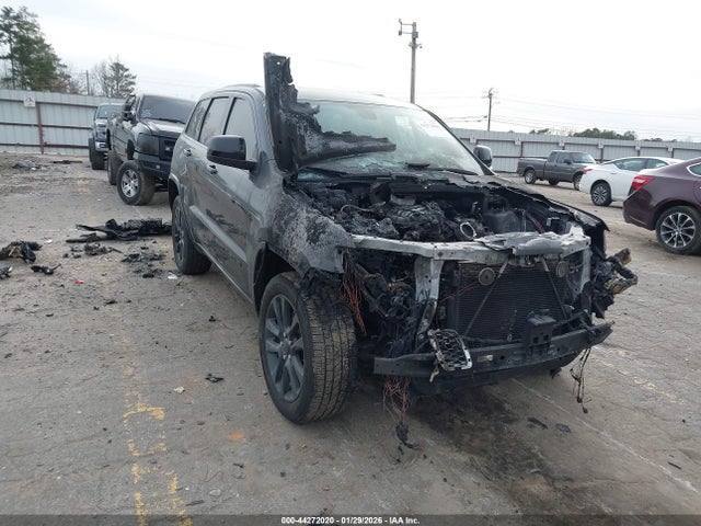 Продаж на аукціоні авто 2017 Jeep Grand Cherokee Altitude 4x4, vin: 1C4RJFAG4HC875126, номер лоту: 44272020