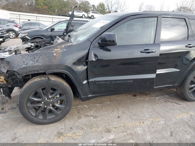 Продаж на аукціоні авто 2017 Jeep Grand Cherokee Altitude 4x4, vin: 1C4RJFAG4HC875126, номер лоту: 44272020