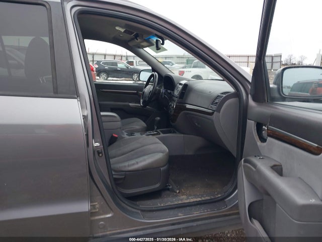 Продажа на аукционе авто 2010 Hyundai Santa Fe Se, vin: 5NMSHDAG2AH414032, номер лота: 44272025