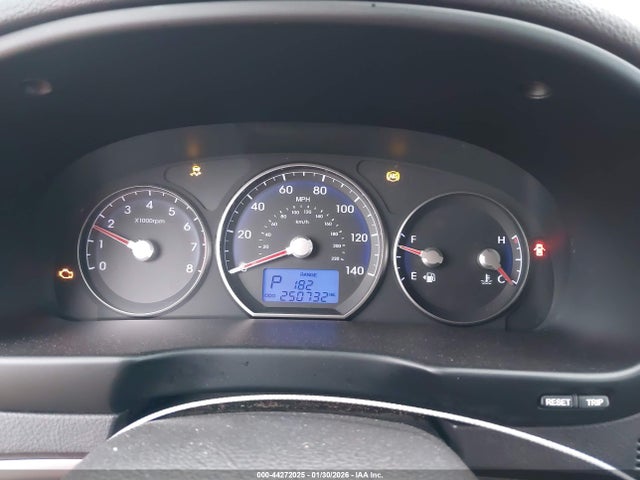 Продажа на аукционе авто 2010 Hyundai Santa Fe Se, vin: 5NMSHDAG2AH414032, номер лота: 44272025