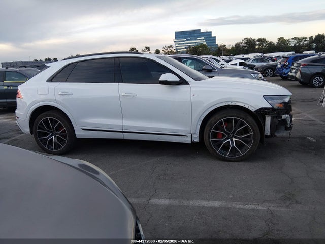 WA1EVAF17MD028402 Audi Q8 Premium Plus 55 Tfsi Quattro Tiptronic